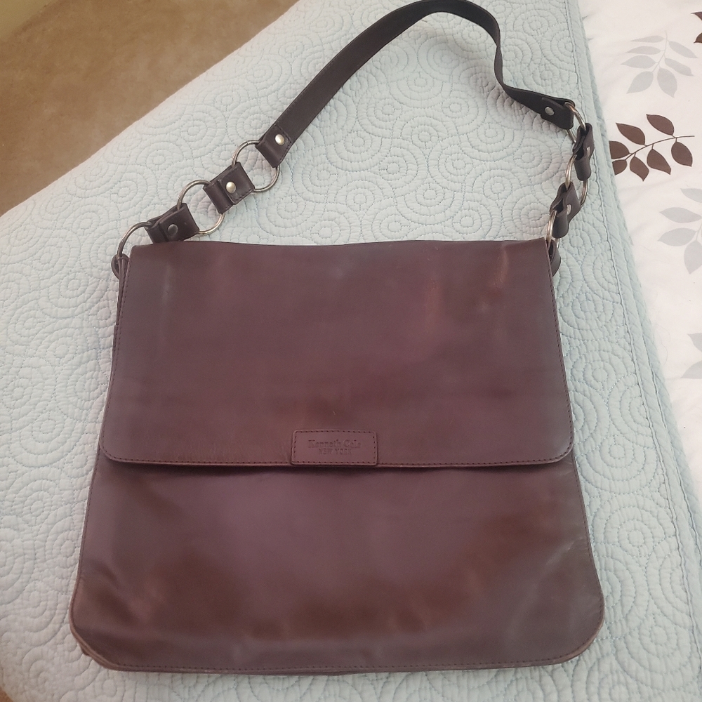 Vintage Kenneth Cole Leather Purse
